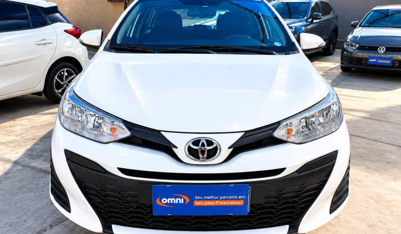 
								Yaris full									